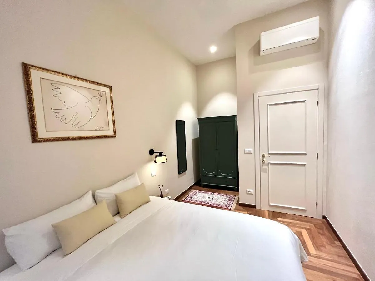 Lovely 2 Bedroom Apartment Nearby Piazza Maggiore Bologna